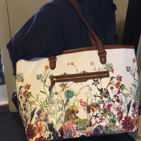 Elliot Luca Leather Handbag - Picture 5 of 5